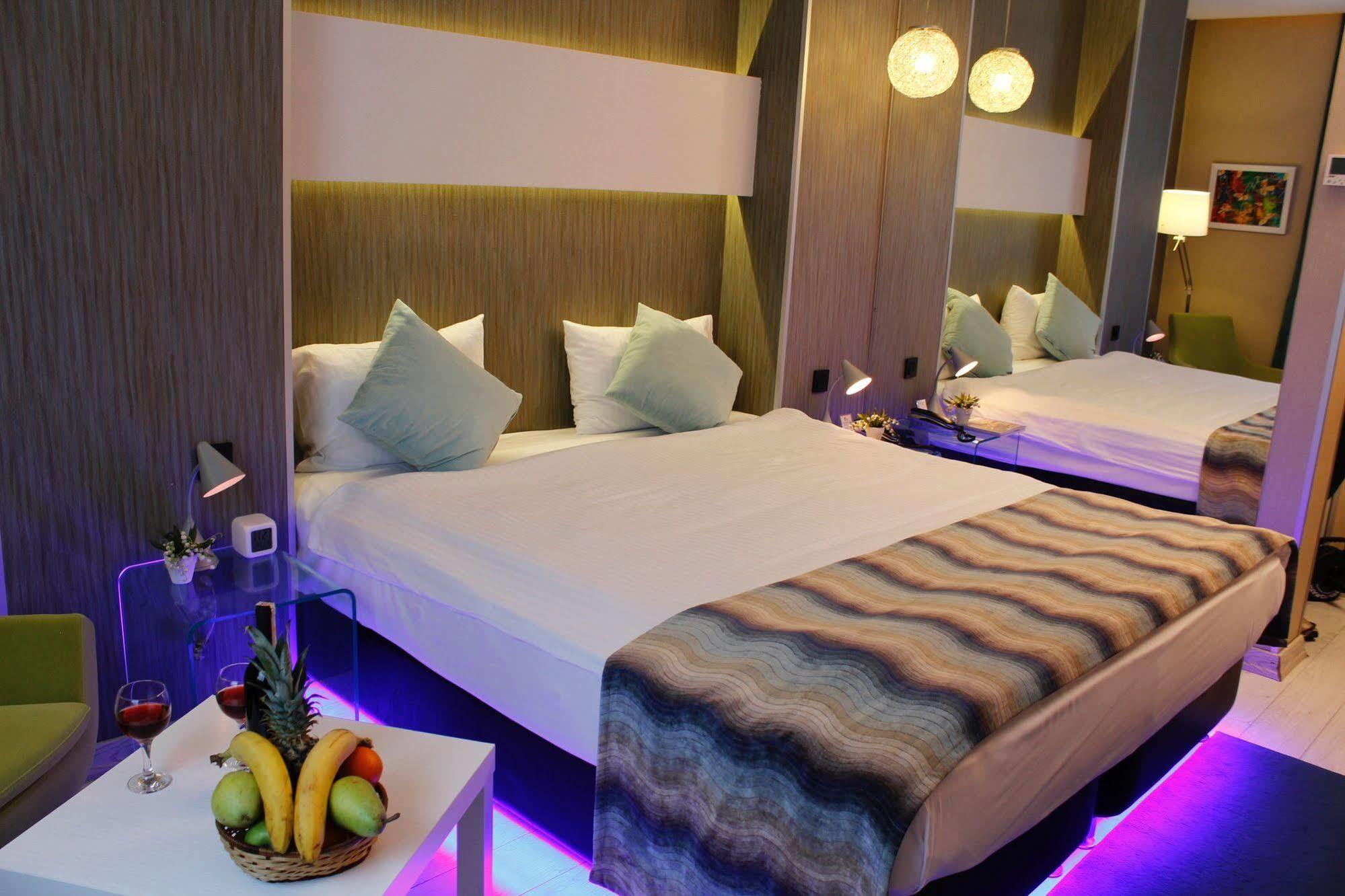 Tempo Hotel 4Levent Istambul Extérieur photo